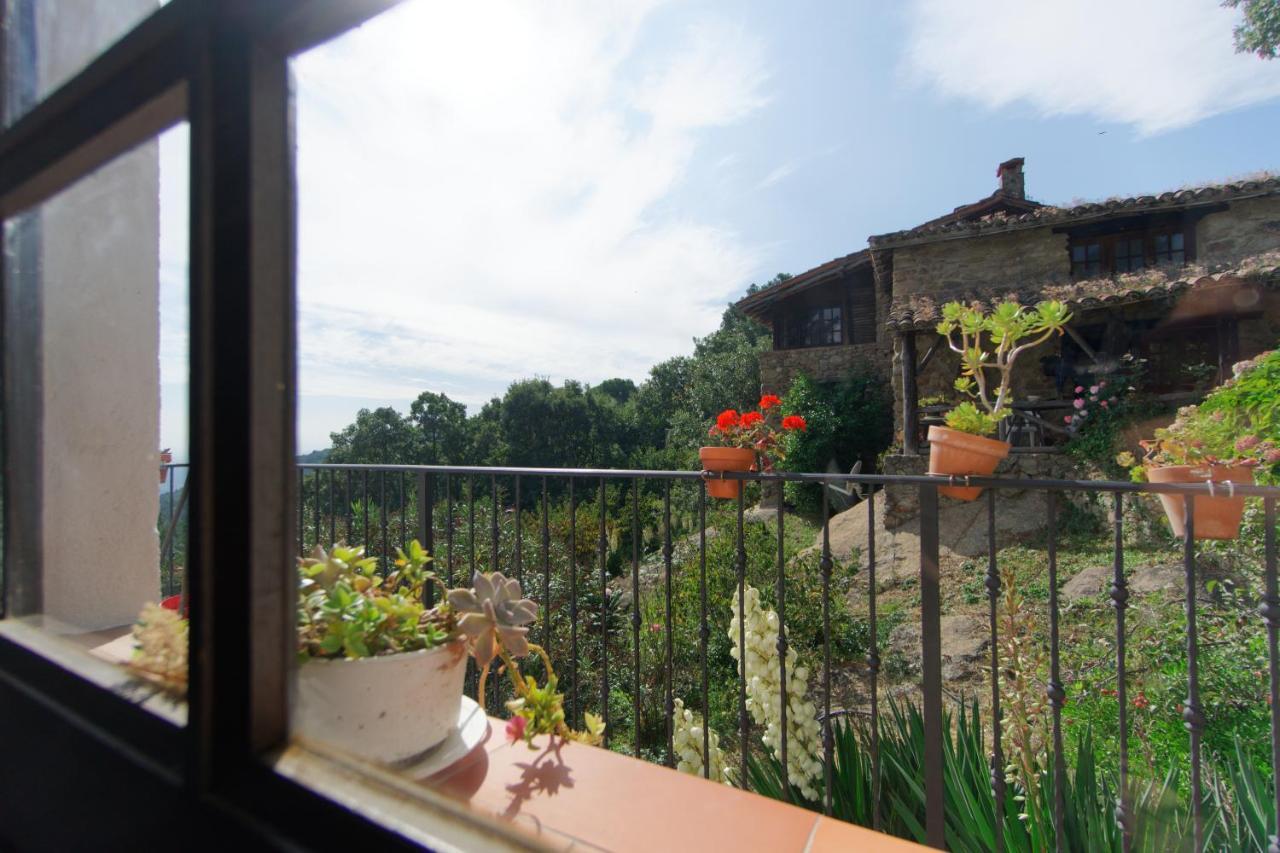 Casas Arbillas Arenas de San Pedro Luaran gambar